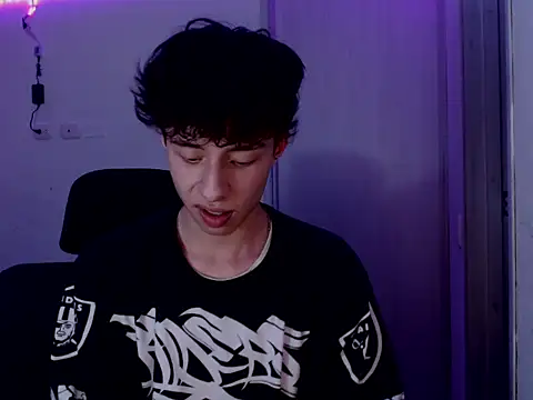 Juanmres online show from February 27, 11:58 pm