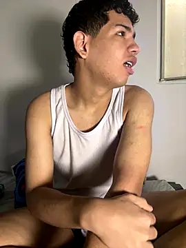 Santiago-Thompson online show from December 22, 6:05 pm