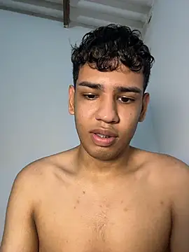 Santiago-Thompson online show from November 11, 8:25 pm