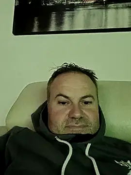 Pourleplasirs online show from November 6, 9:29 pm