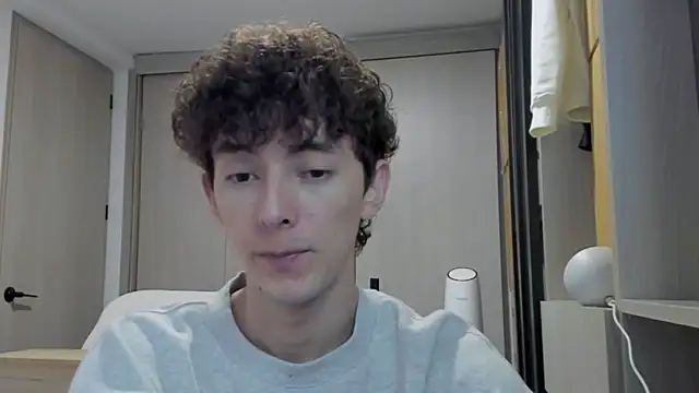 miketwink online show from September 24, 10:30 pm