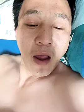 wadmma online show from April 6, 9:15 pm