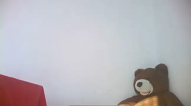 Drag Queen online show from March 20, 6:52 am