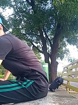 arevalo1124 online show from September 14, 9:50 pm