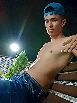 arevalo1124 online show from February 4, 7:18 am