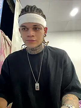 hot man05 online show from January 12, 3:10 am