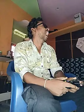 bigcock thick online show from March 23, 5:32 am