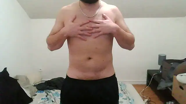 Snapshot of Zer_oki chatting on February 1, 5:37 pm Zer oki online show from February 1, 5:37 pm