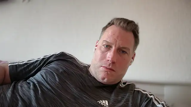 Christian87xxx online show from March 22, 4:23 pm