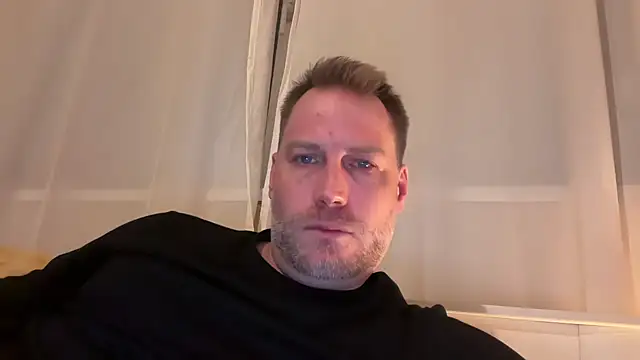 Christian87xxx online show from February 7, 11:32 pm