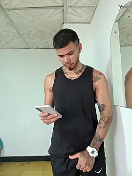 Niick01  online show from September 12, 7:47 pm