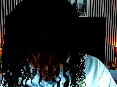 Snapshot of LihanJor_23 chatting on October 17, 1:37 pm LihanJor 23 online show from October 17, 1:37 pm