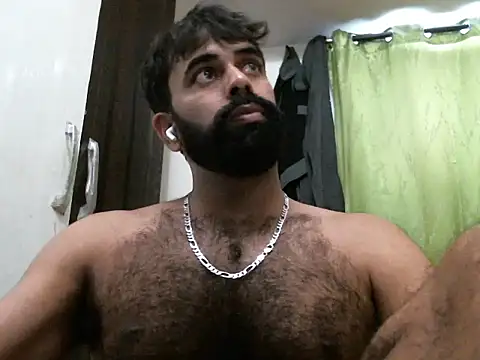 indianhairybull online show from November 25, 6:15 am