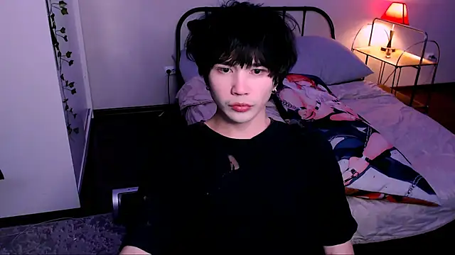 Snapshot of rennnuts chatting on October 4, 7:40 pm rennnuts online show from October 4, 7:40 pm