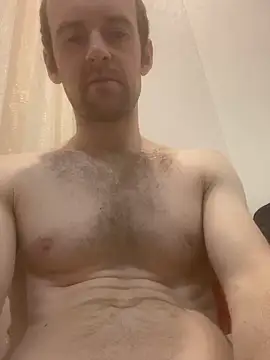 LynnAhNight online show from October 25, 3:52 am