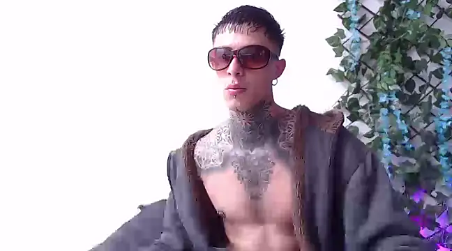 Snapshot of 7_Saturno_7 chatting on February 18, 2:27 pm 7 Saturno 7 online show from February 18, 2:27 pm