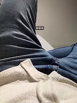 legolasleo online show from January 16, 12:19 pm