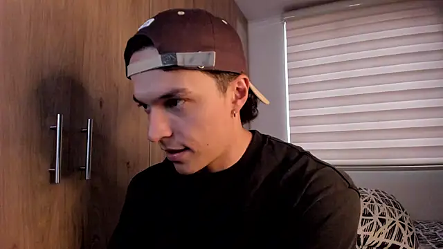 Mastrangelo xxx online show from November 19, 9:25 pm