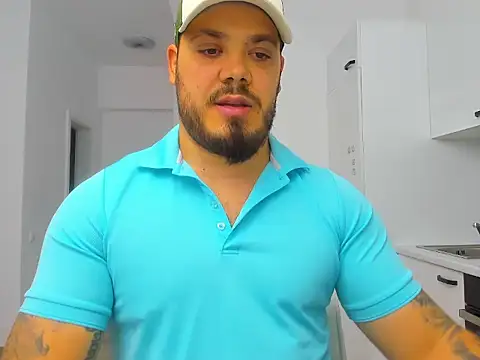 ZackMasterss online show from October 18, 9:20 pm