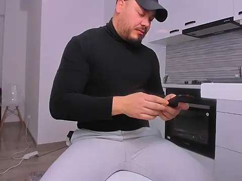 ZackMasterss online show from February 1, 12:31 am