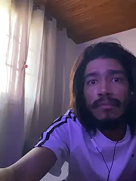 Mineirinho043 online show from June 12, 7:44 pm