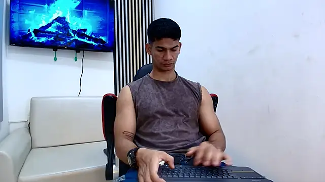 ANDRES STUD online show from March 2, 5:08 am