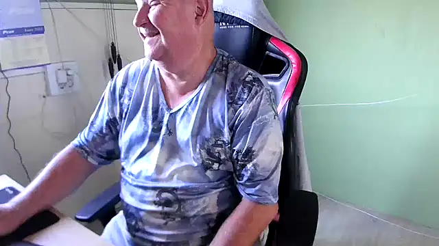 barenfan online show from February 5, 10:08 am