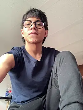 shadowsofgarden online show from March 15, 6:32 pm