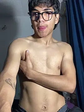 shadowsofgarden online show from March 21, 1:34 am