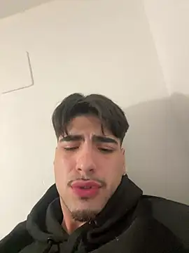 jovencitoboy21 online show from February 17, 11:20 pm