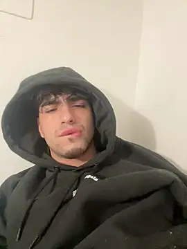 jovencitoboy21 online show from March 12, 11:01 pm