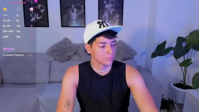  JacobMiller   online show from February 18, 4:37 am