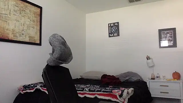 Milflover96 online show from March 7, 2:34 pm