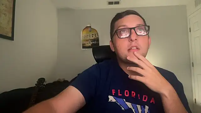 Milflover96 online show from September 19, 11:26 pm