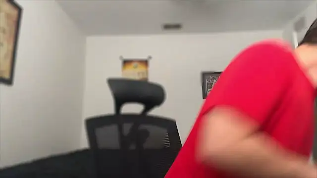 Milflover96 online show from November 18, 7:39 pm