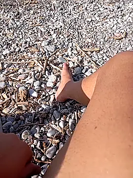 Snapshot of gkal7877_ chatting on September 26, 1:09 pm gkal7877 online show from September 26, 1:09 pm