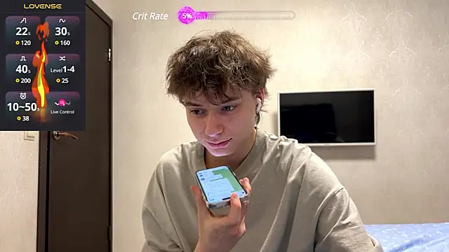 Snapshot of aronrodrigos chatting on March 12, 4:46 pm aronrodrigos online show from March 12, 4:46 pm