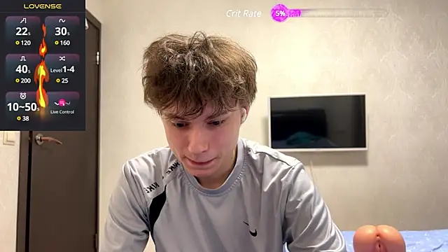 Snapshot of aronrodrigos chatting on March 16, 10:09 pm aronrodrigos online show from March 16, 10:09 pm