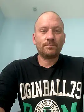 Krzysiekg123 online show from October 5, 2:54 pm