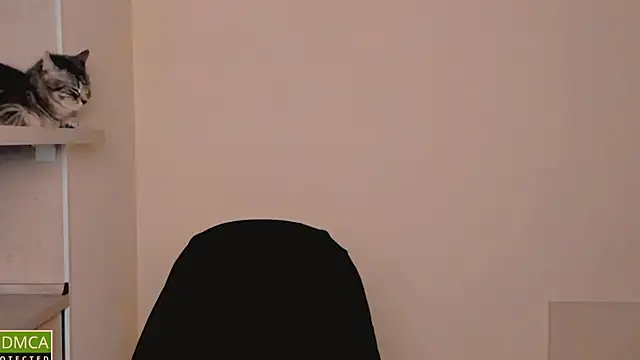 cari-love1 online show from March 10, 10:24 pm