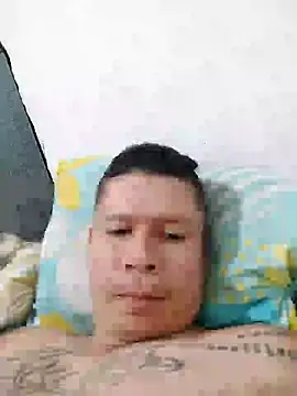 Snapshot of elcapi_03 chatting on March 15, 6:14 am elcapi 03 online show from March 15, 6:14 am