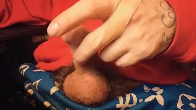 strongdude212 online show from April 12, 11:00 am