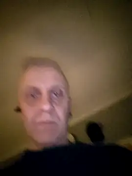 Snapshot of Teemu chatting on February 28, 4:53 pm Teemu online show from February 28, 4:53 pm