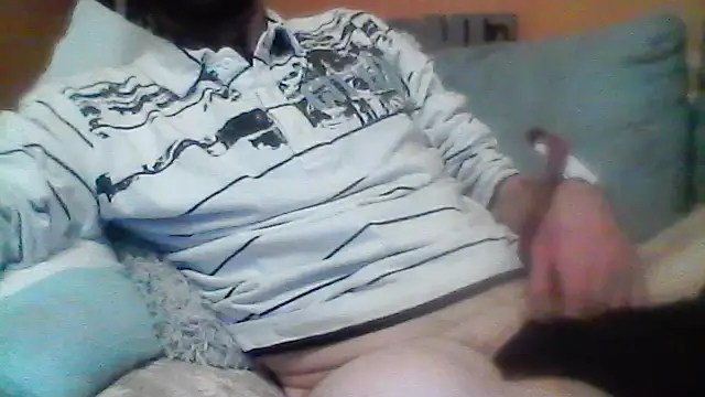 Andre35w online show from December 15, 5:43 pm