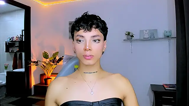 Snapshot of nilam_valker chatting on October 18, 9:53 pm nilam valker online show from October 18, 9:53 pm