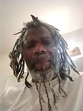 Snapshot of KingSlim56 chatting on September 18, 5:15 pm KingSlim56 online show from September 18, 5:15 pm