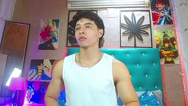 LiamAndrewzz online show from October 30, 6:20 pm