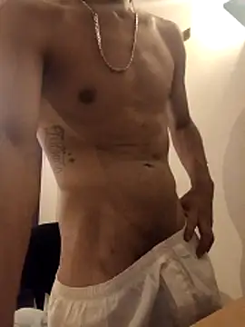 LeonRoots online show from February 14, 6:03 pm