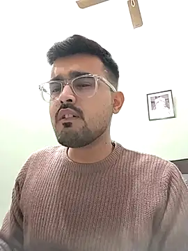 hornypurush online show from December 17, 5:08 pm