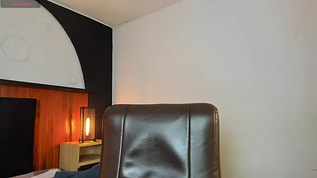 Allex Cano online show from March 7, 3:26 am